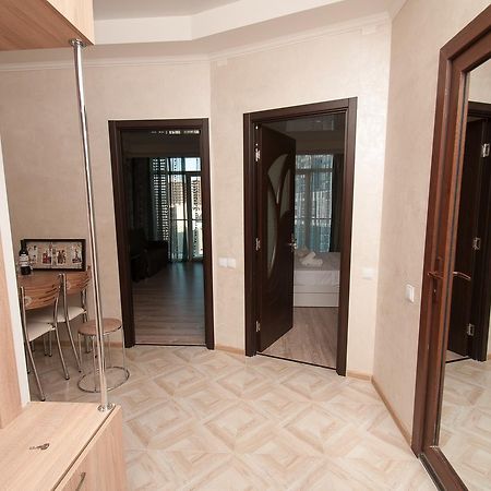 Sea Appart Hotel In The City Center Batumi Exterior foto